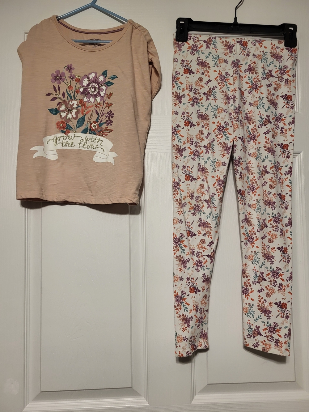 Haute Hippie Floral Leggings Set - Cream & Mauve